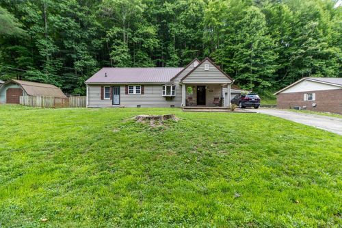 669 Whitaker St, Morehead, KY, 40351-8830 | Card Image