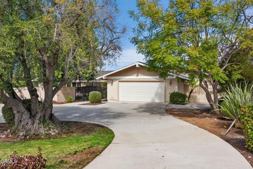 1525 Fairway Dr, Camarillo, CA, 93010-8433 | Card Image