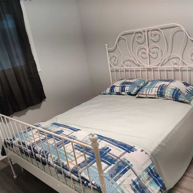 MAIN - 237 Victoria St S, House other with 3 bedrooms, 1 bathrooms and 4 parking in Tweed ON | Image 9