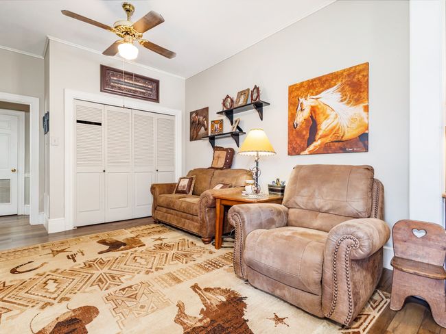 201 N Blanco St, House other with 5 bedrooms, 5 bathrooms and null parking in Coleman TX | Image 19