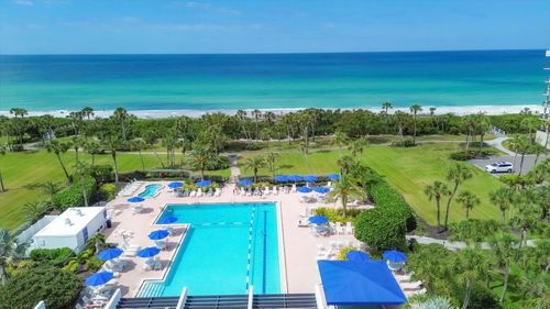 402-1105 Gulf Of Mexico Dr, Longboat Key, FL, 34228-3618 | Card Image