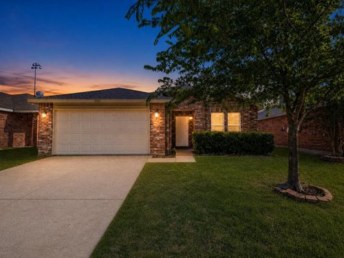 5521 Camarillo Dr, Fort Worth, TX, 76244-6257 | Card Image