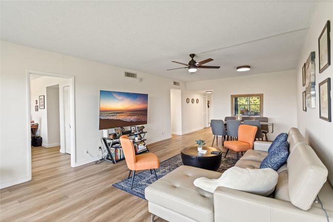 APT-403 - 3000 N Palm Aire Dr, Condo with 2 bedrooms, 2 bathrooms and null parking in Pompano Beach FL | Image 21