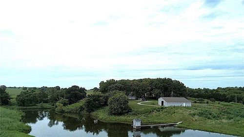 23262 Brown Rd, Parker, KS, 66072-4060 | Card Image