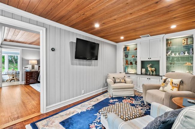 7 Crane Rd, House other with 6 bedrooms, 5 bathrooms and null parking in Huntington NY | Image 14