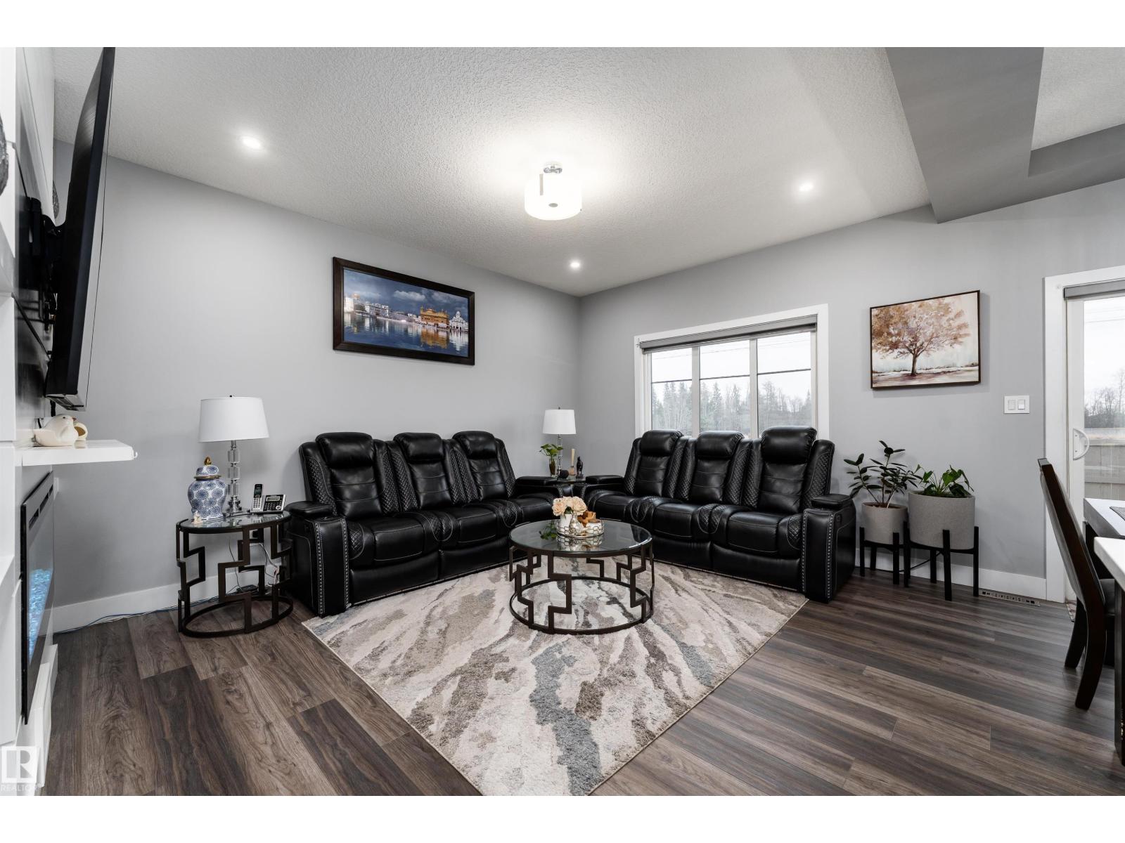 Residential in Edmonton 3