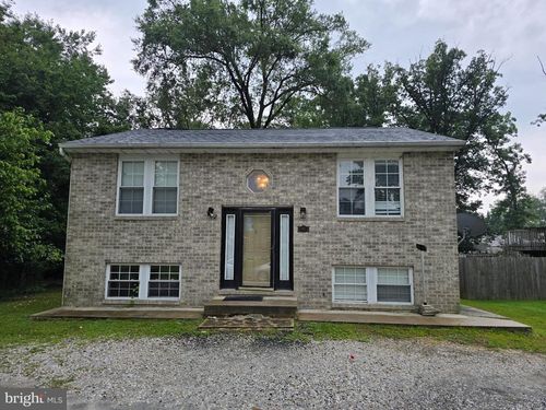 8613 Quentin Ave, PARKVILLE, MD, 21234-3830 | Card Image