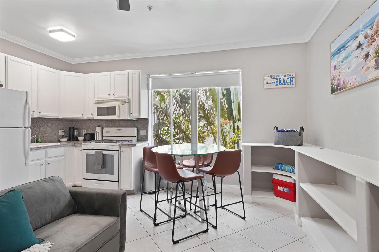 Residential Lease in Miami Beach 3