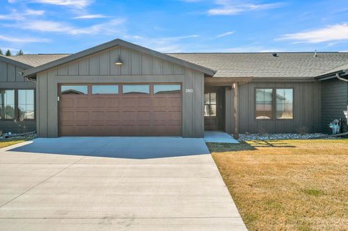 3903 Dorothys Ln, Spirit Lake, IA, 51360-3900 | Card Image