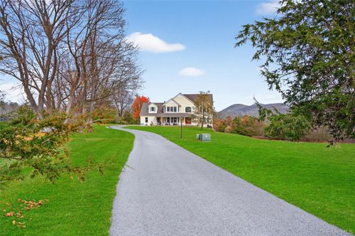 128 Old Pawling Rd, Pawling, NY, 12564-2121 | Card Image