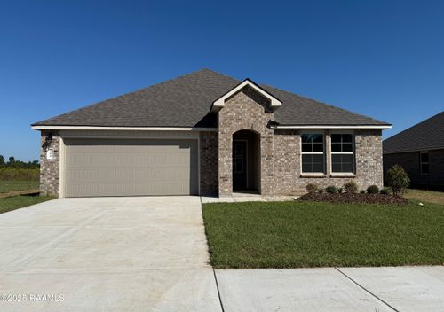 356 Crowne Parc Dr, Opelousas, LA, 70570-6975 | Card Image