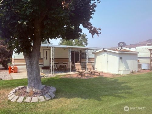 156-8818 Crescent Bar Rd Nw, Quincy, WA, 98848-8958 | Card Image