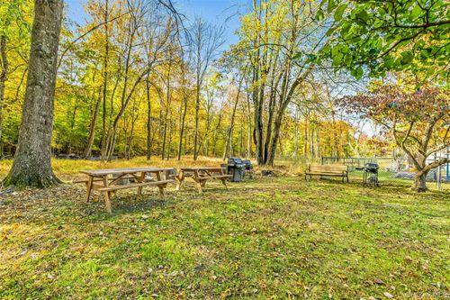 25 Old Jackson Ave, Hastings On Hudson, NY, 10706-3227 | Card Image