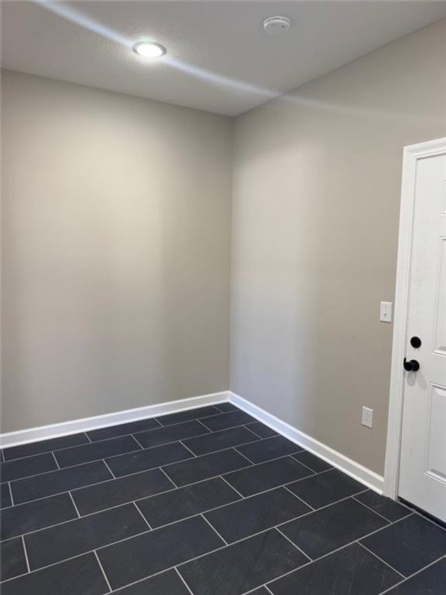 305 N Prairie St, House other with 4 bedrooms, 3 bathrooms and null parking in Hamilton MO | Image 17