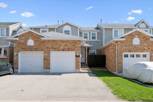 33 Fairgreen Close, Cambridge, ON, N1T1T6 | Card Image