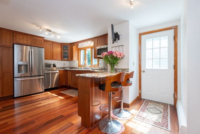 10 Cranton Ave, House other with 3 bedrooms, 3 bathrooms and 4 parking in Groveland MA | Image 7