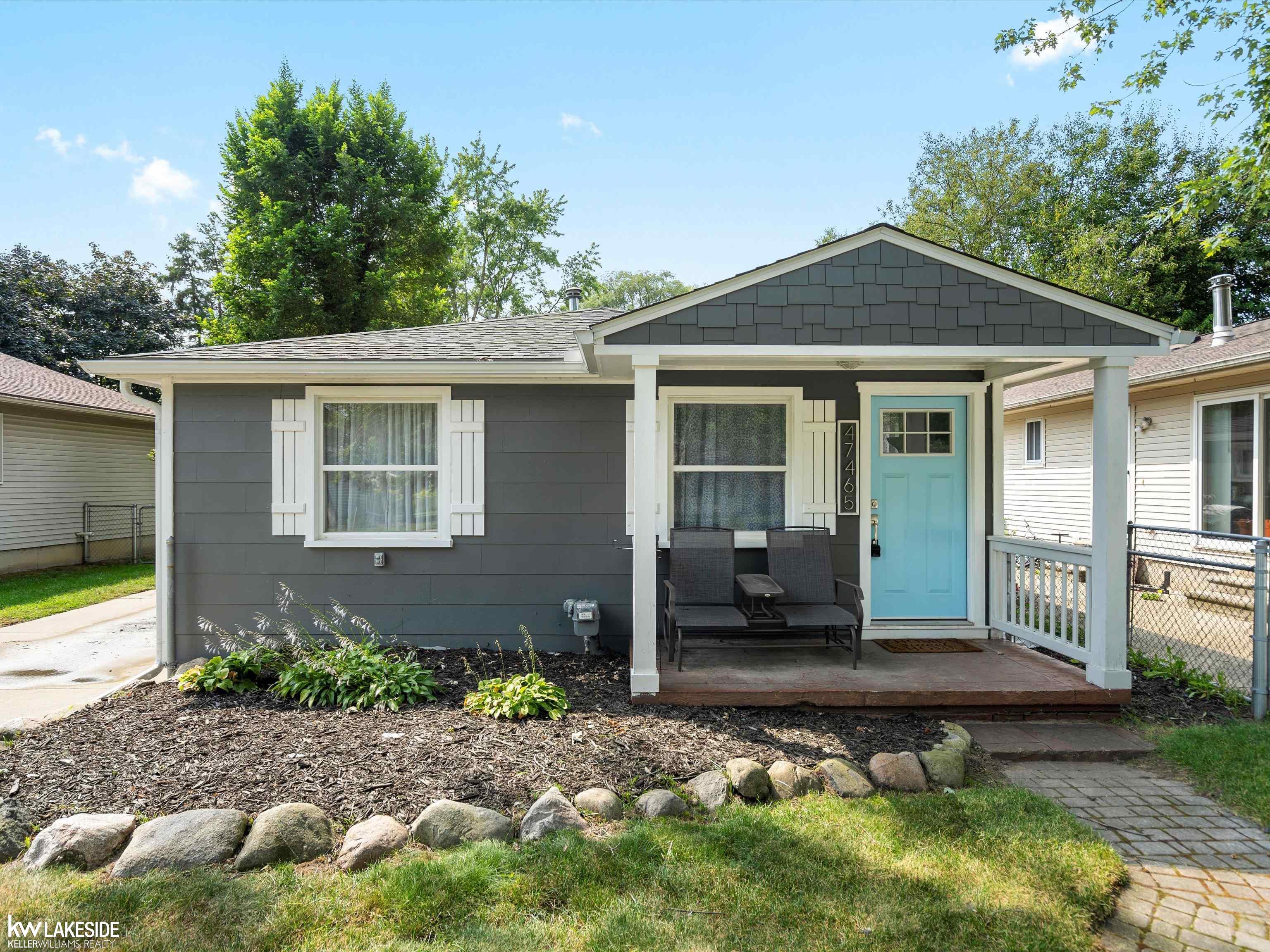 Greenview Rd, Shelby Township, MI 48317