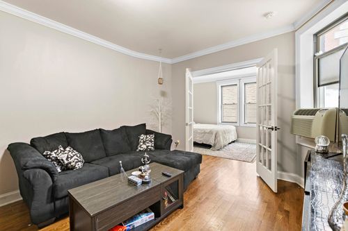 11-151 Sip Ave, Jersey City, NJ, 07306-5522 | Card Image