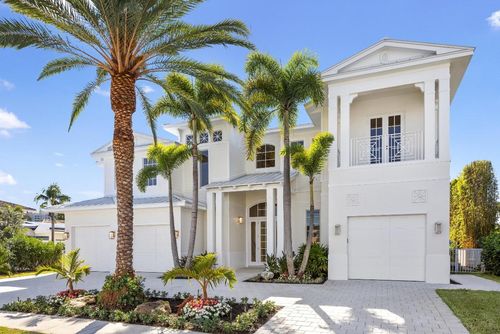 810 Ne 70th St, Boca Raton, FL, 33487-2432 | Card Image