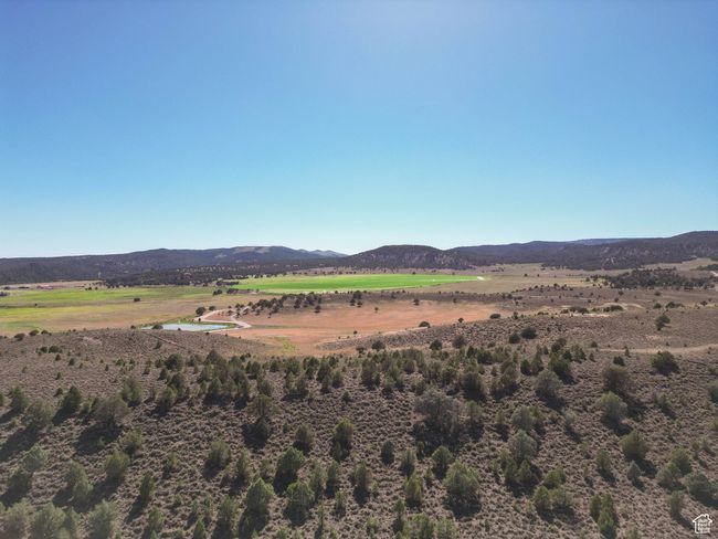 View of mountain background | Image 18