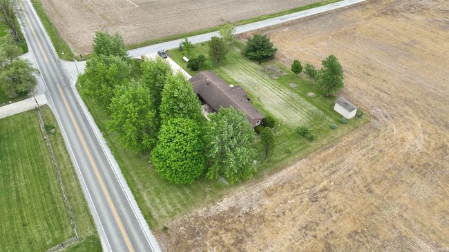 3018 E 925 South Crossroad, House other with 3 bedrooms, 2 bathrooms and null parking in Brookston IN | Image 4