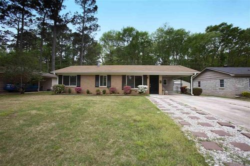 6724 Carolina Dr, Little Rock, AR, 72209-2619 | Card Image