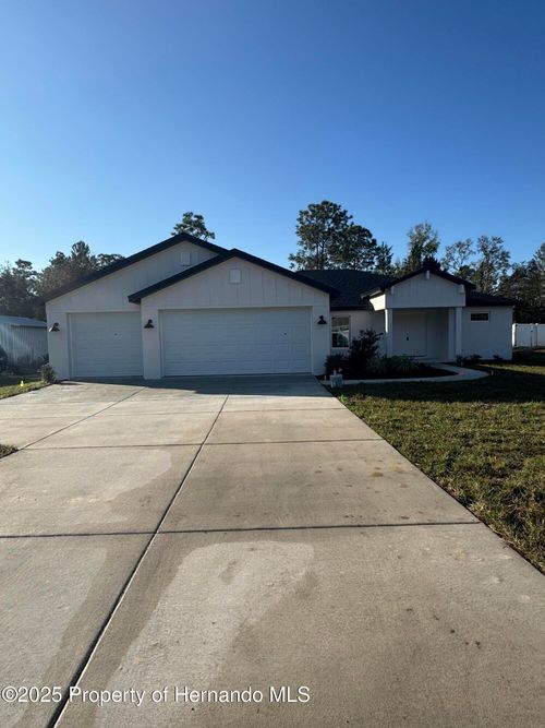 12382 Quigley Avenue, BROOKSVILLE, FL, 34614 | Card Image