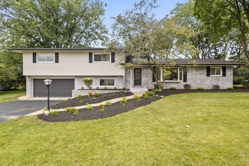 3857 Patricia Dr, Upper Arlington, OH, 43220-4912 | Card Image