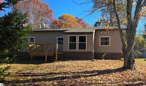 2894 White Pine Dr, Grayling, MI, 49738-6811 | Card Image