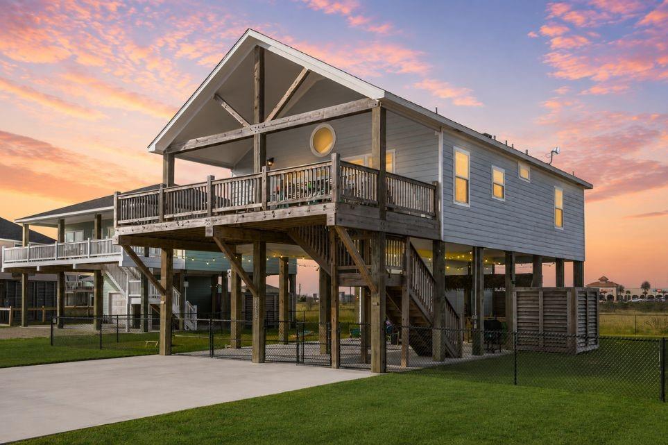 Residential in Crystal Beach