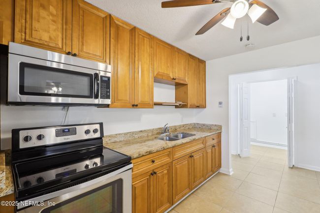 340 Sailfish Dr E, House other with 3 bedrooms, 2 bathrooms and null parking in ATLANTIC BEACH FL | Image 13