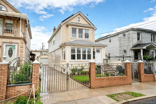 119-16 164th St, Jamaica, NY, 11434 | Card Image