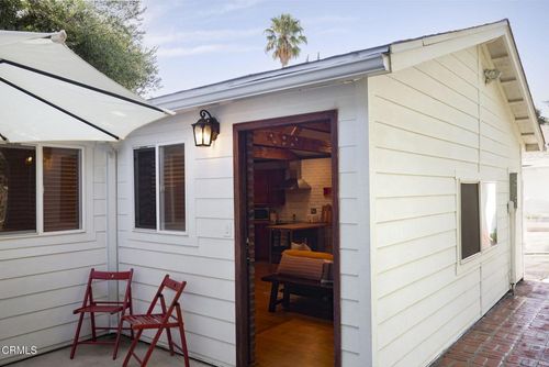 1755 Morada Pl, Altadena, CA, 91001-3324 | Card Image