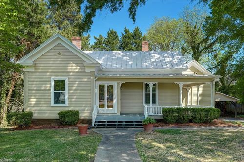 606 Lindsey Street, Reidsville, NC, 27320 | Card Image