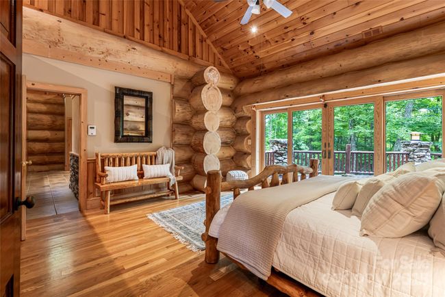 303 Flying Hawk Trl, House other with 3 bedrooms, 4 bathrooms and null parking in Waynesville NC | Image 22