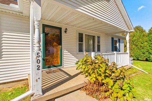 502 S Elm St, Elmwood, IL, 61529-9624 | Card Image