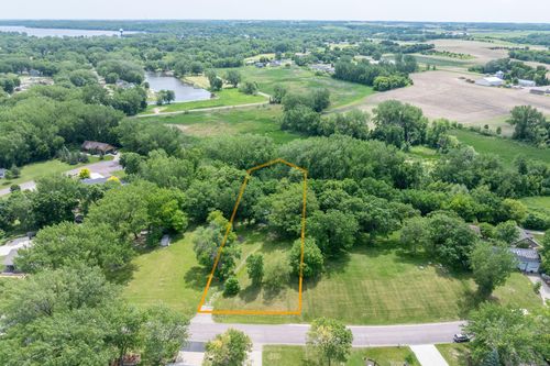 707 Tetonka View Dr, Waterville, MN, 56096-1602 | Card Image