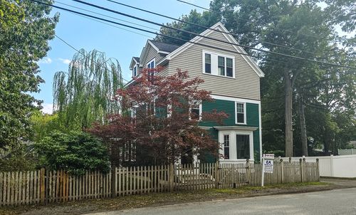 16 Washington St, North Chelmsford, MA, 01863-1729 | Card Image