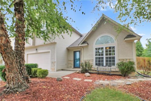 11512 E 207th St, Peculiar, MO, 64078-7838 | Card Image