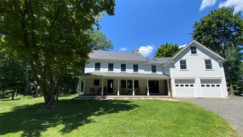 6 Renda St, New Fairfield, CT, 06812-4529 | Card Image