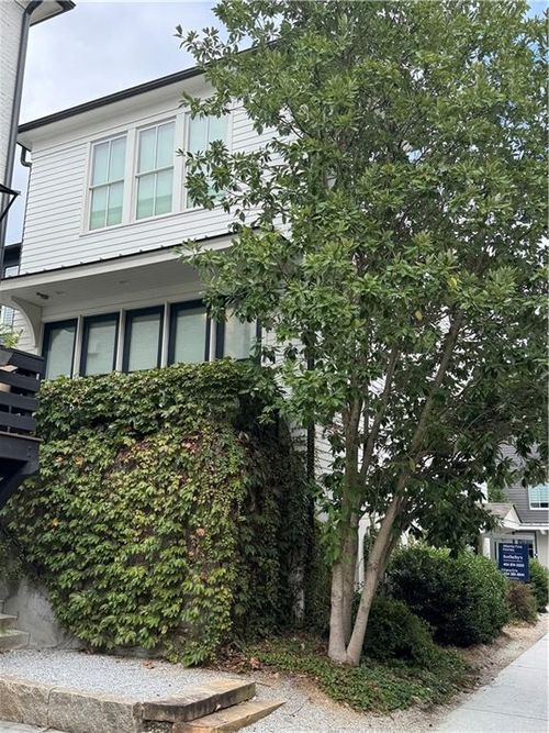 2057 Telfair Cir Ne, Atlanta, GA, 30324-4141 | Card Image