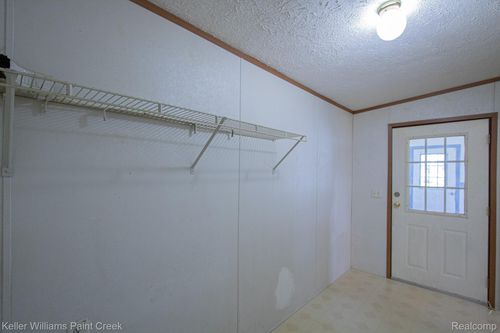 2993 Clifford Rd, Silverwood, MI, 48760-9560 | Card Image