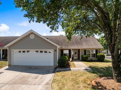 687 Huntingdon St, Elon, NC, 27244-9809 | Card Image