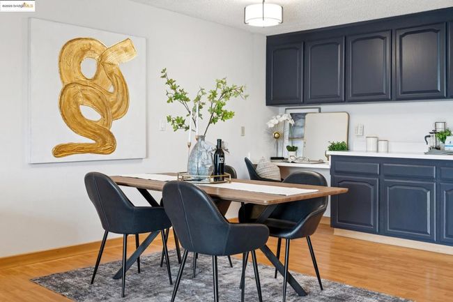 APT-320 - 960 Shorepoint Ct, Condo with 2 bedrooms, 2 bathrooms and 2 parking in Alameda CA | Image 19