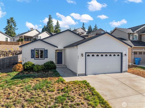 612 Stone View Way, Kalama, WA, 98625-9578 | Card Image