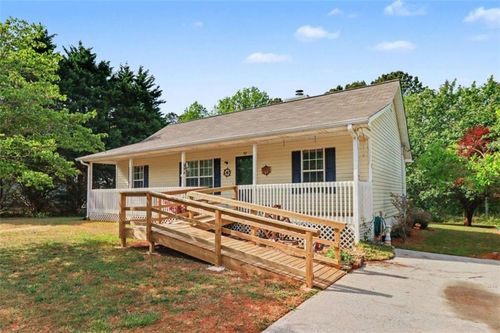 108 Ravenwood Ln, Rockmart, GA, 30153-5398 | Card Image