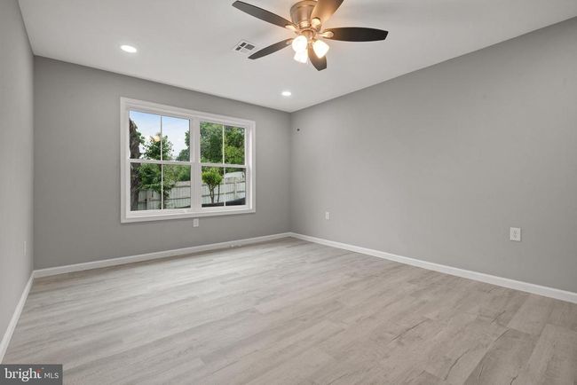 1500 Embassy Dr, Townhouse with 5 bedrooms, 4 bathrooms and null parking in HARRISBURG PA | Image 11