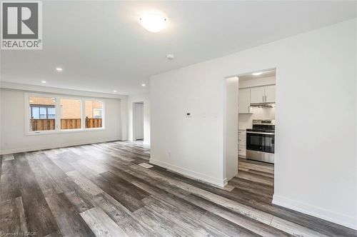 56 Delawana Dr, Hamilton, ON, L8E1G4 | Card Image