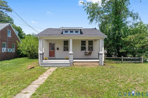 24 N Mapleleaf Ave, Henrico, VA, 23075-1820 | Card Image