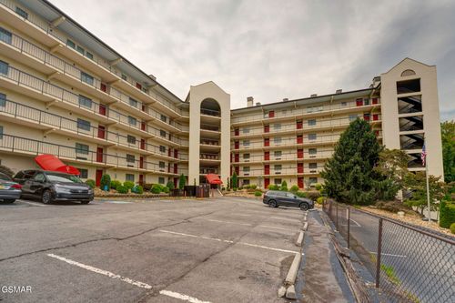 505-102 Baskins Creek Byp, Gatlinburg, TN, 37738-4824 | Card Image